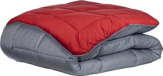 Productafbeelding: Zelesta Easybed Antraciet & Rood 140x200cm - Dekbed zonder overtrek - 30 dagen proefslapen - Wasbaar hoesloos dekbed - Bedrukt dekbed - All Year Winterdekbed & Zomerdekbed