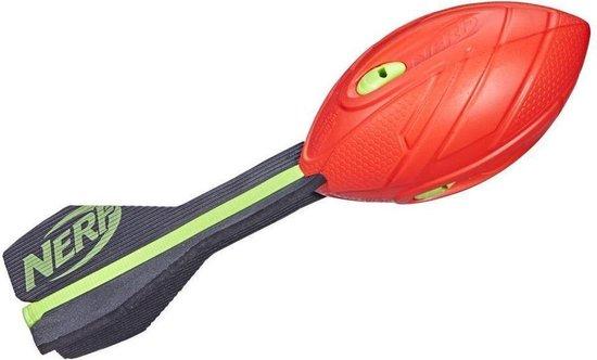 Productafbeelding: NERF Sports Vortex Aero Howler - Werpbal - Long Distance Football met handgreep en fluitend geluid - Rood