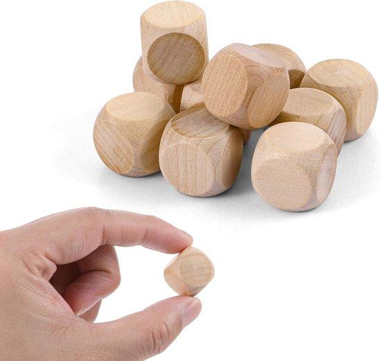 Productafbeelding: 10 Stuks Dobbelstenen - Houten Lege Dobbelstenen - Lege Dobbelstenen - Blanco Dobbelstenen -20mm - Dobbelstenen Set